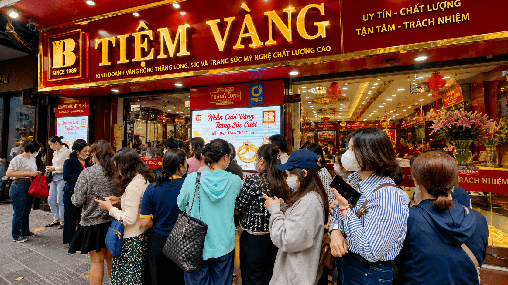 Giá vàng hôm nay 17/7/2026: Giảm hơn 40 triệu đồng/lượng sau hơn 4 tháng