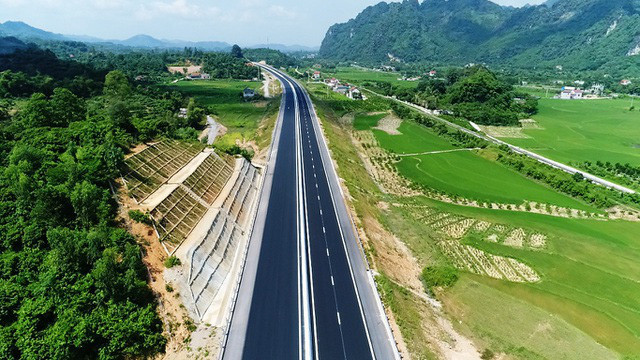 Cao tốc Bắc - Nam phía Đông được xem là trục giao thông huyết mạch