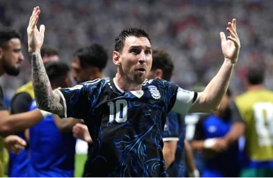 Lionel Messi thi đấu rực sáng với hai đường kiến tạo trong trận gặp tuyển Anh tại World Cup 2026
