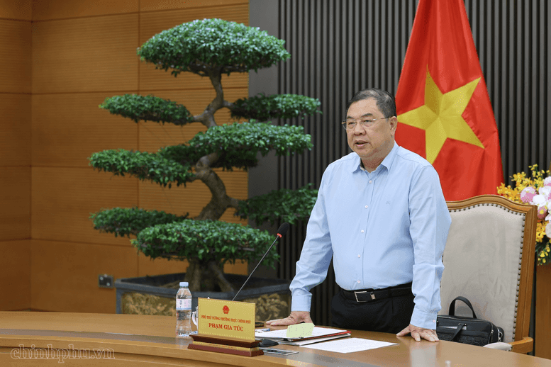Phó Thủ tướng Phạm Gia Túc chỉ đạo về dự án điện hạt nhân Ninh Thuận.