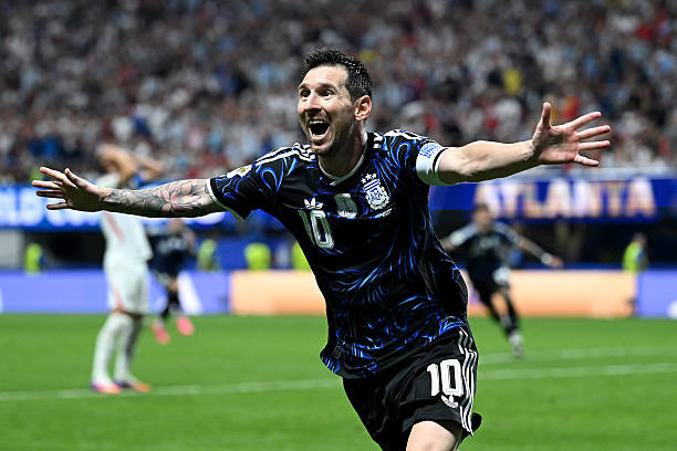 Lamine Yamal được kỳ vọng sẽ kế tục di sản vĩ đại của Messi.