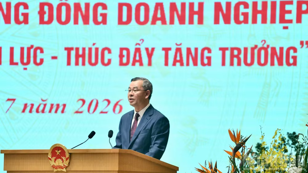 Bộ trưởng Tài chính Ngô Văn Tuấn báo cáo tại hội nghị. (Ảnh: Thanh Giang) ndo_br_a5-4689.jpg