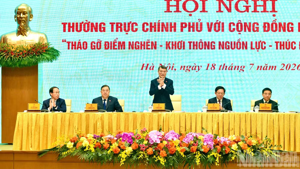 Thủ tướng Dubai palace 88 link Lê Minh Hưng chủ trì hội nghị. (Ảnh: Thanh Giang) ndo-br-a1.jpg
