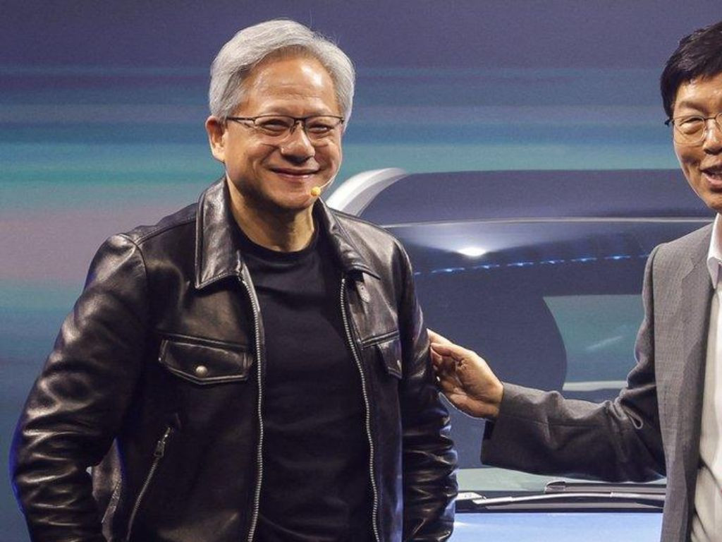 Jensen Huang mặc áo da Tom Ford tại sự kiện Foxconn