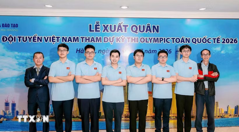 Đội tuyển quốc gia Việt Nam gồm 6 học sinh tham gia kỳ thi IMO 2026 đã mang về 2 huy chương Vàng, 3 huy chương Bạc và 1 huy chương Đồng. (Ảnh: TTXVN phát)