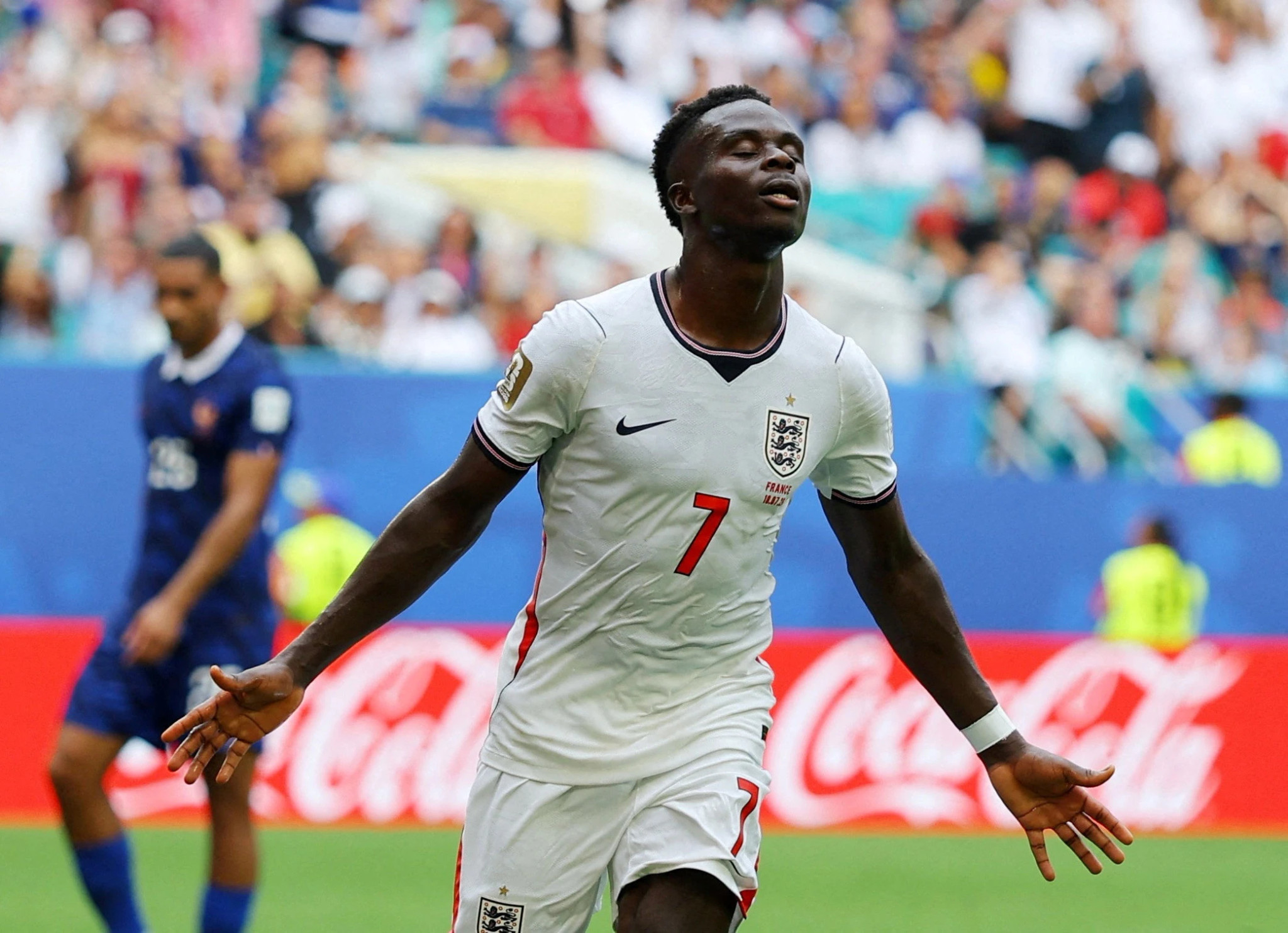 Các cầu thủ Anh và Pháp cống hiến trận cầu mãn nhãn tại World Cup 2026