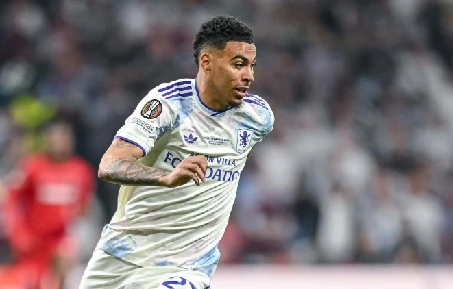 Morgan Rogers đạt thỏa thuận gia nhập Chelsea với mức giá kỷ lục