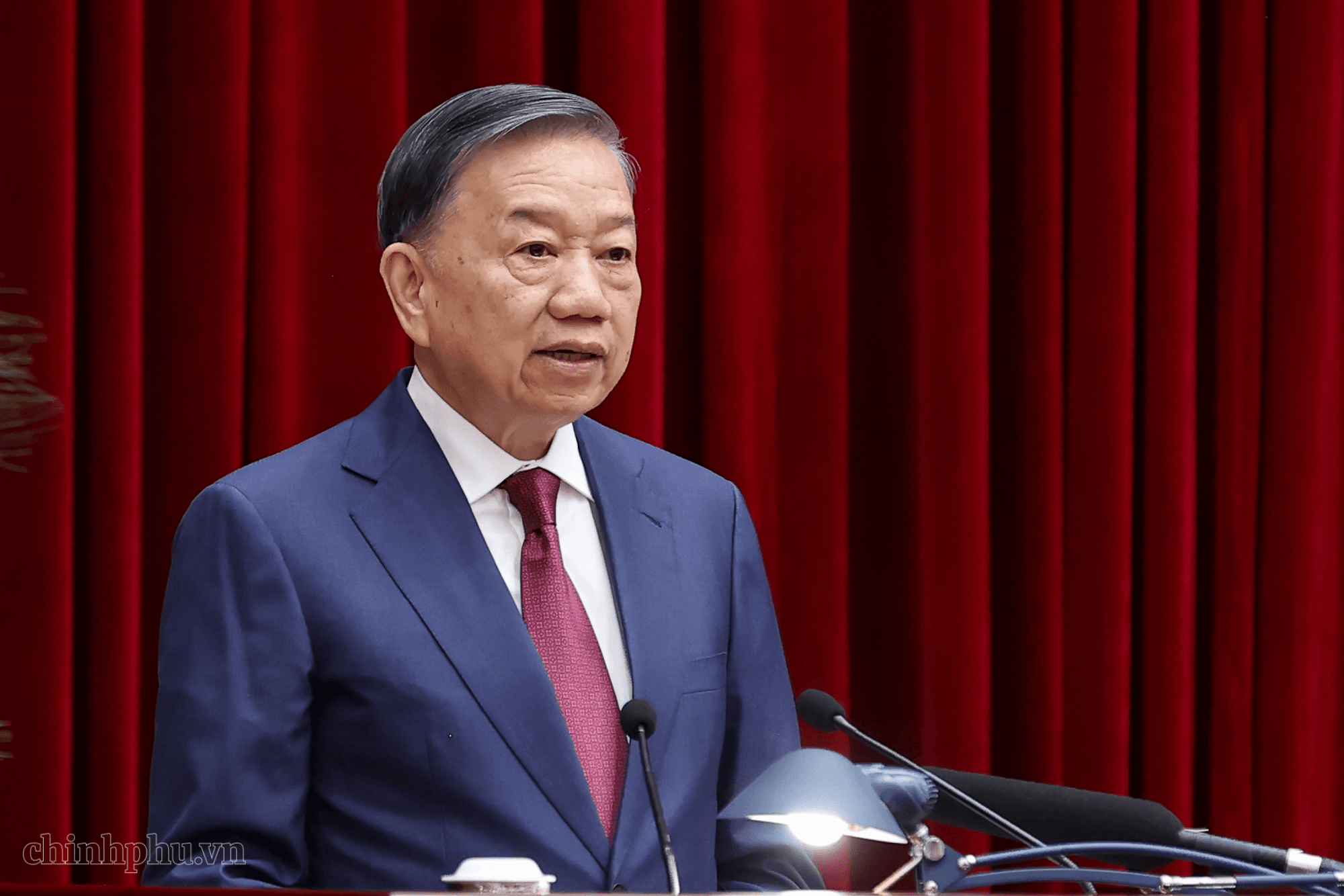 Các quyết sách được Trung ương thông qua phải tạo ra 4 bước chuyển chiến lược- Ảnh 3.
