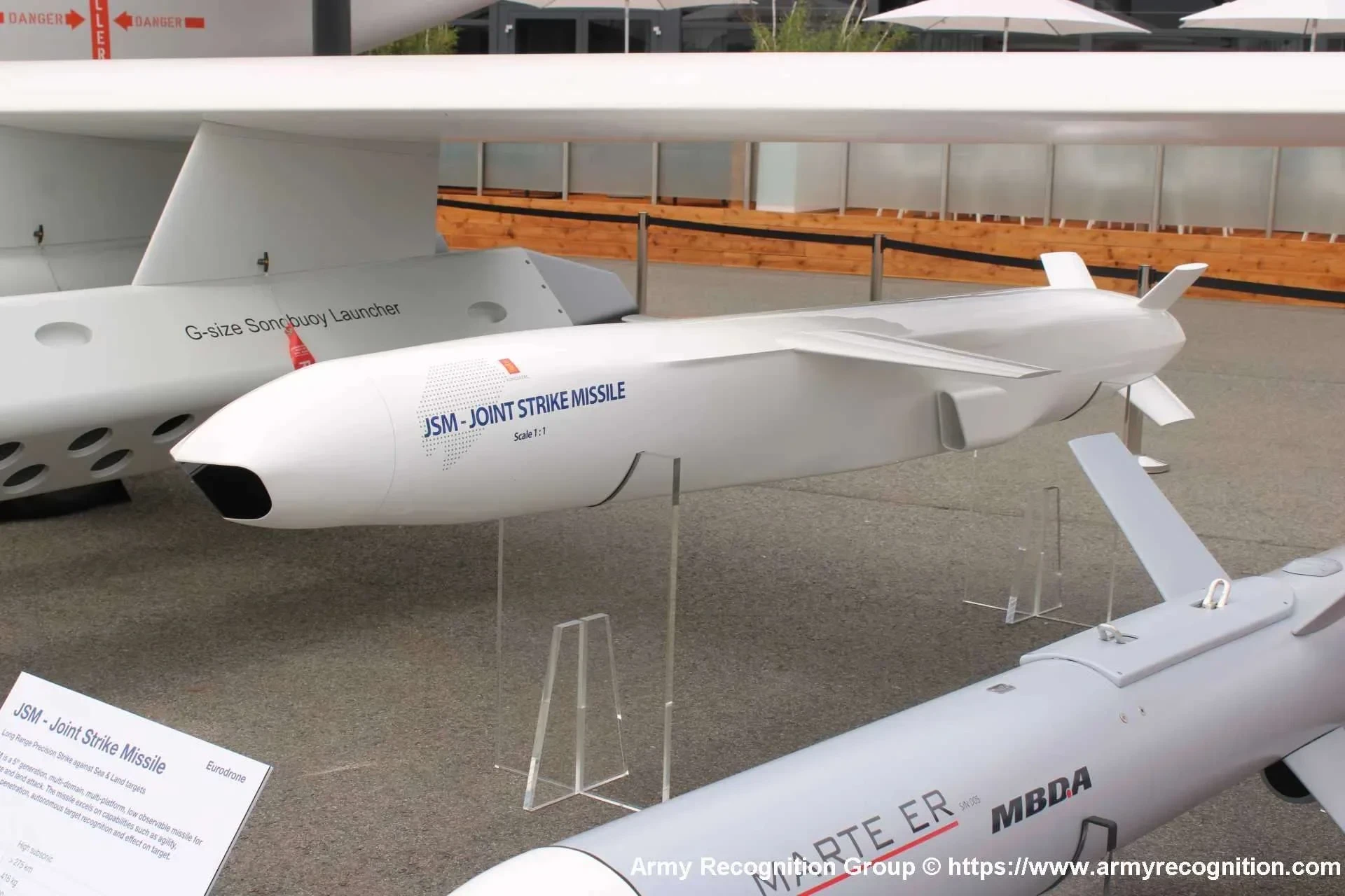 Tên lửa JSM lắp trên tiêm kích F-35A