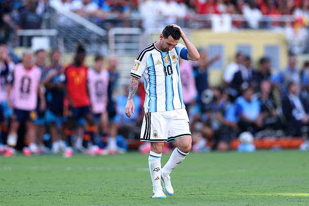 Sự lo ngại về tương lai bóng đá Argentina sau khi Messi giải nghệ
