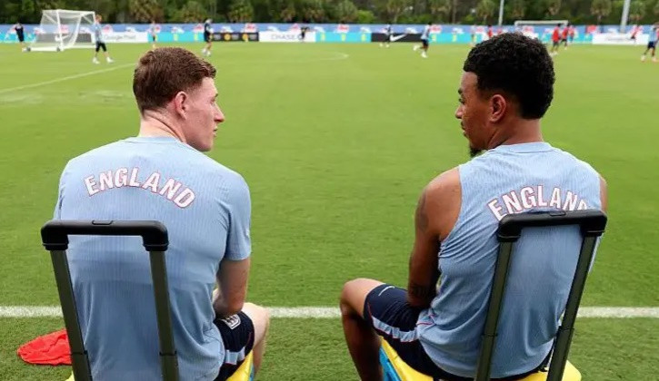 Morgan Rogers và Elliot Anderson là hai ngôi sao đắt giá nhất thị trường chuyển nhượng mùa hè 2026.