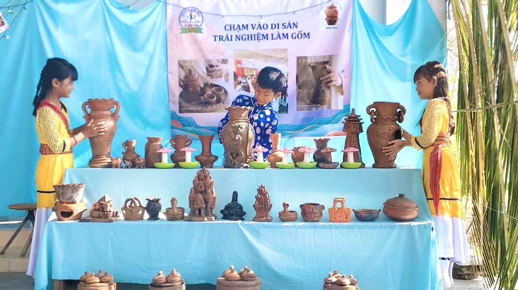 Em yêu văn hoá quê hương 3