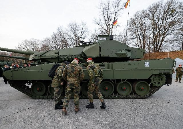 Đức vẫn tiếp tục nâng cấp xe tăng Leopard-2