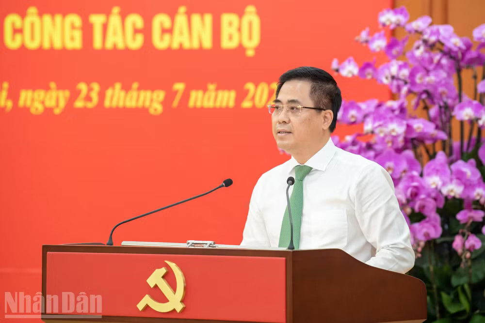 ndo_bl_dc-hoang-giang.jpg