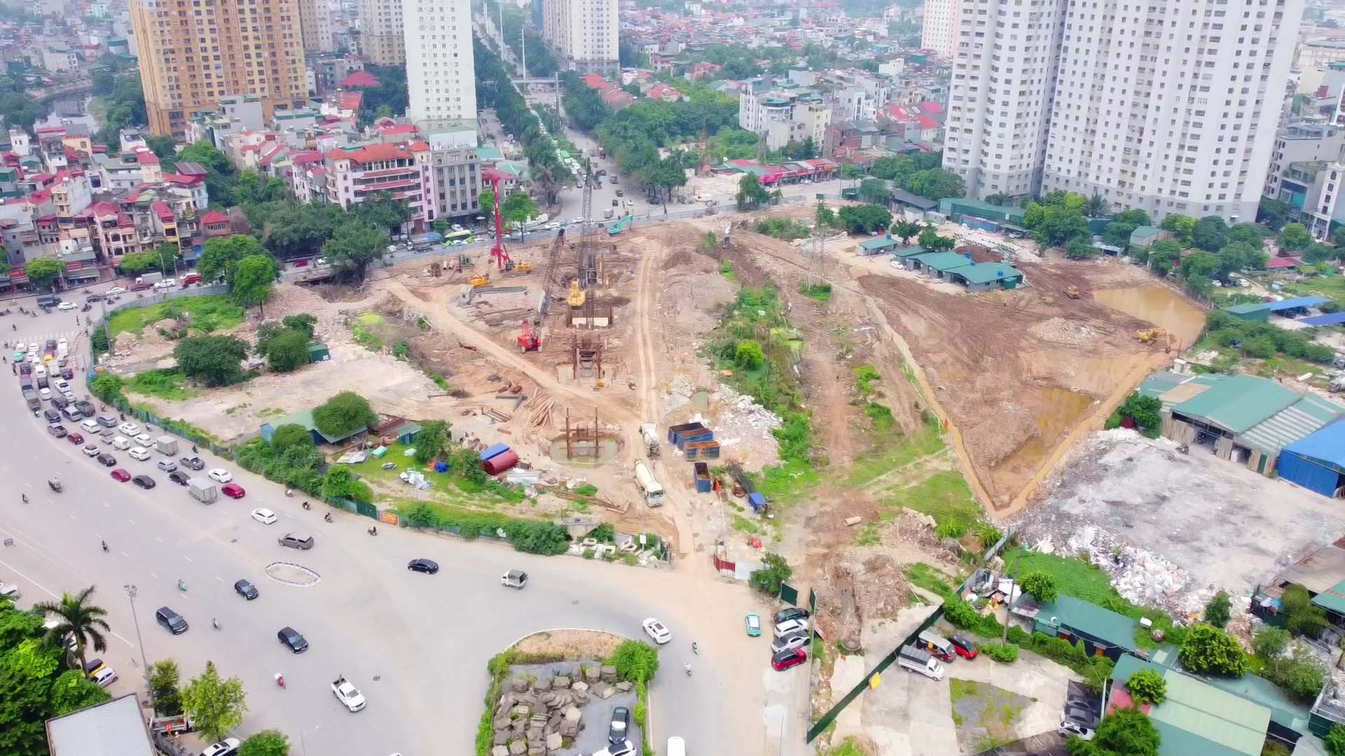 Thi công nút giao Phạm Tu - đường 70 đoạn qua Bệnh viện K Tân Triều