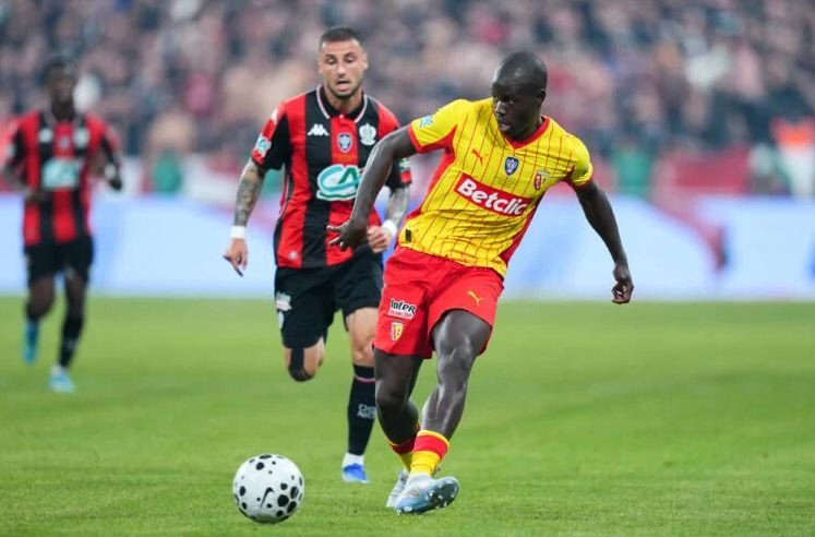 Malang Sarr là phương án chuyển nhượng tự do đầy tiềm năng cho Manchester United.
