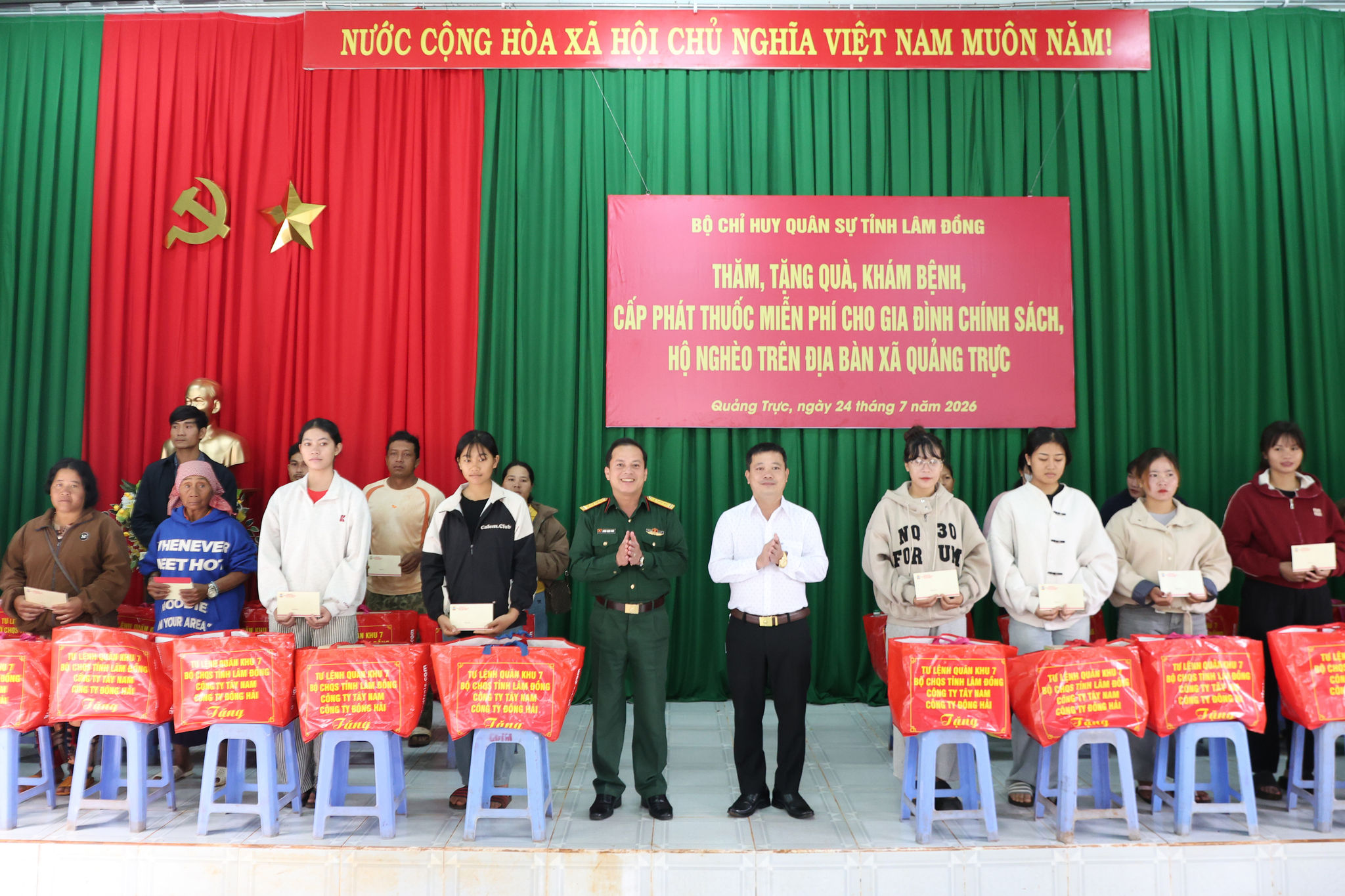 Kham chua benh 2
