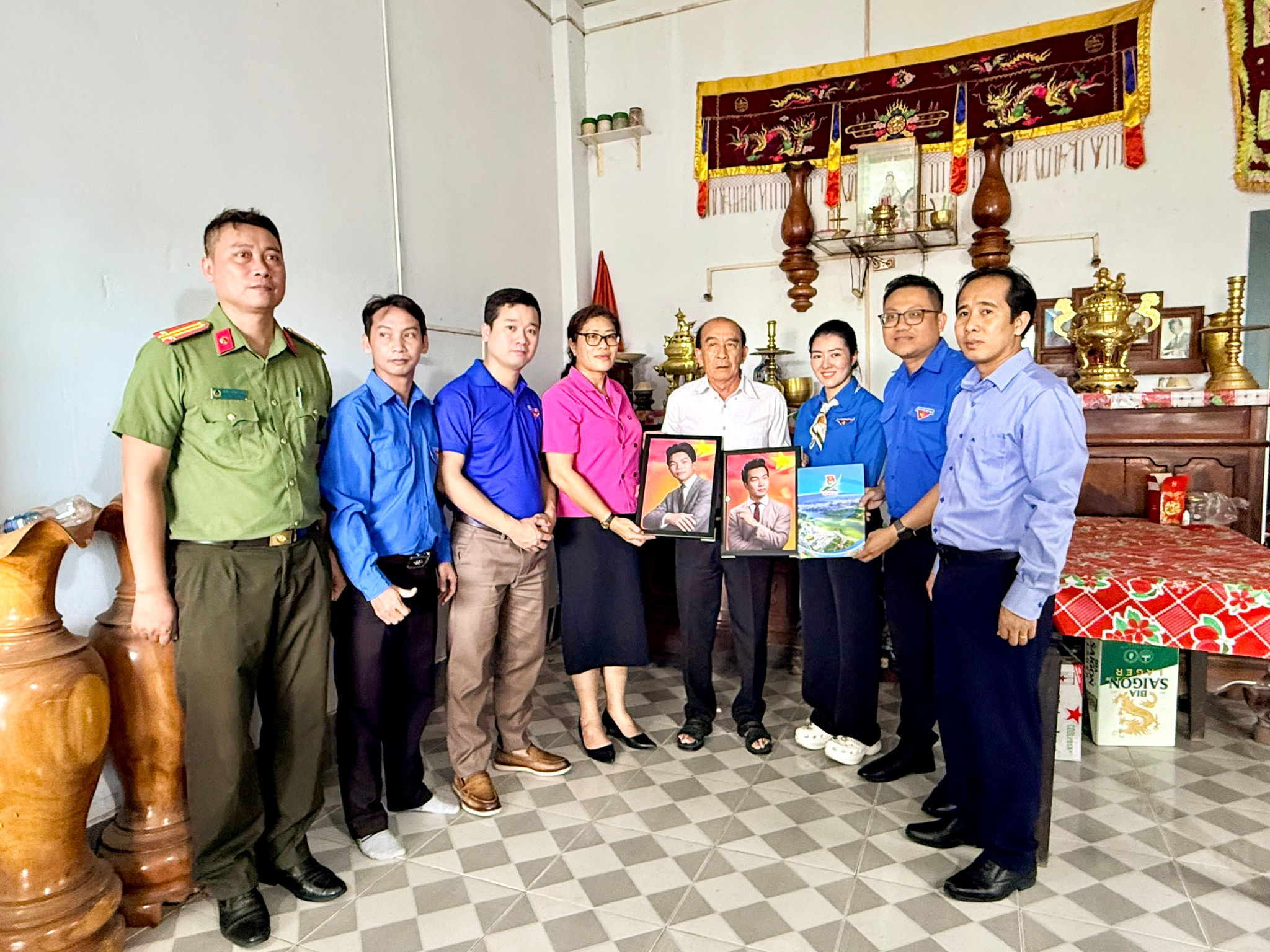 ra quan ky nghi hong 5
