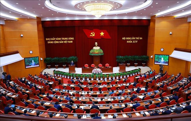 vna_potal_be_mac_hoi_nghi_ban_chap_hanh_trung_uong_dang_lan_thu_3_khoa_xiv_stand (2)
