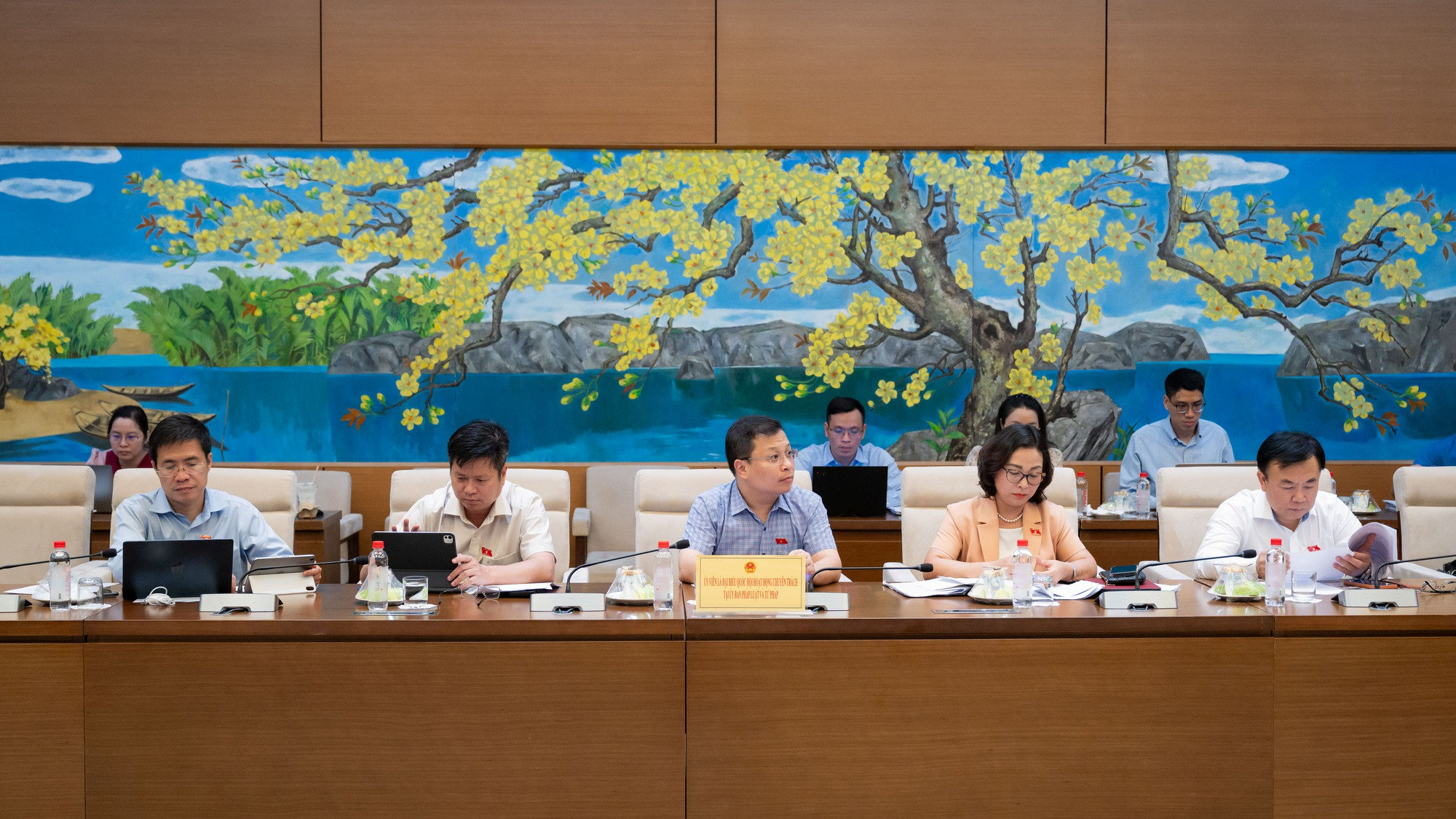 Dự thảo LUẬT NHÀ Ở (sửa đổi): Ưu tiên phát triển nhà ở cho thuê, nhà ở Dubai palace dubaicasino88 bốc thăm lì xì giá phù hợp...- Ảnh 5.