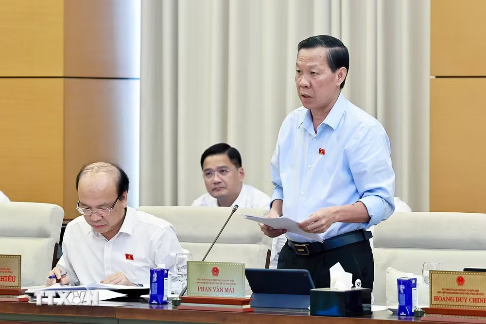 ttxvn-ubtv-quoc-hoi-cho-y-kien-ve-du-an-luat-dat-dai-sua-doi-8918169-2.jpg