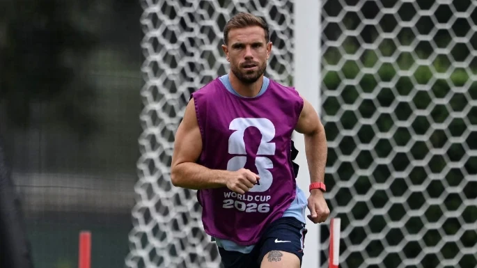 Chelsea đưa Henderson vào tầm ngắm.