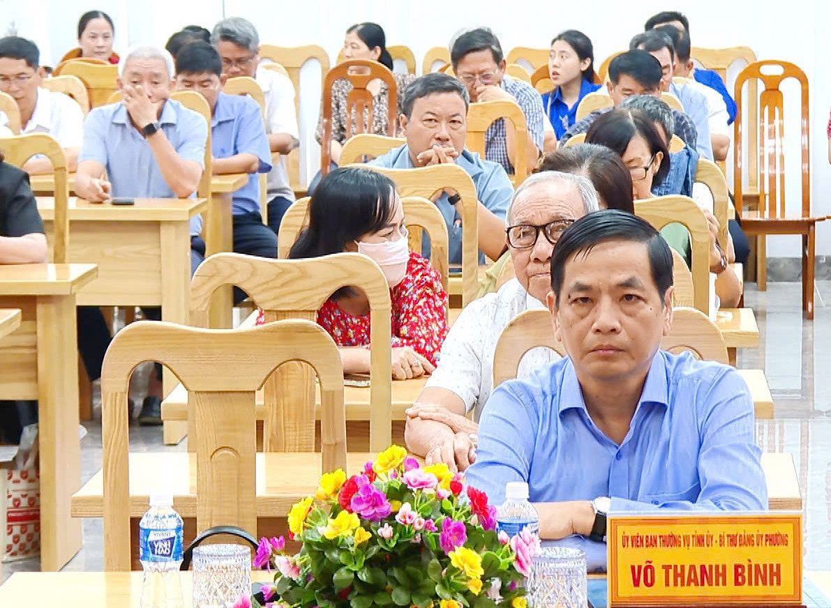 ong-vo-thanh-binh-uy-vien-ban-thuong-vu-tinh-uy-bi-thu-phuong-phan-thiet(1).jpg