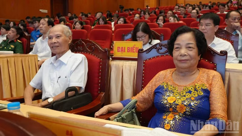 Các đại biểu dự hội thảo. ndo_br_a10-7484.jpg