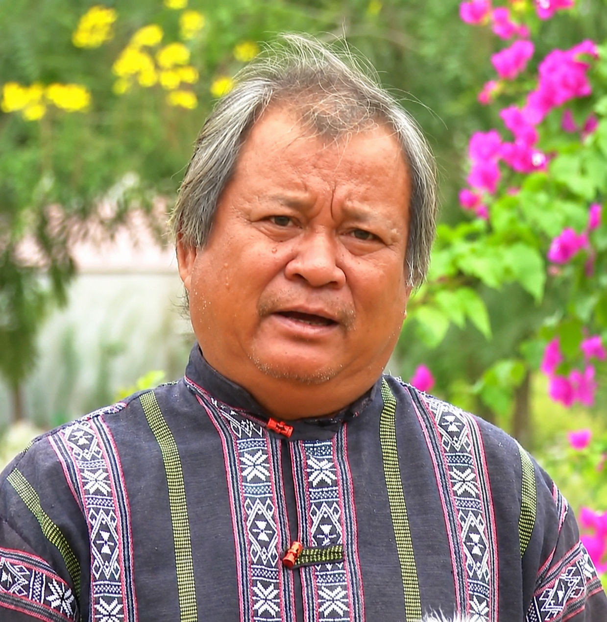 chan-dung-cua-ong-mang-ngoc-van-xa-phan-son-tinh-lam-dong.jpg
