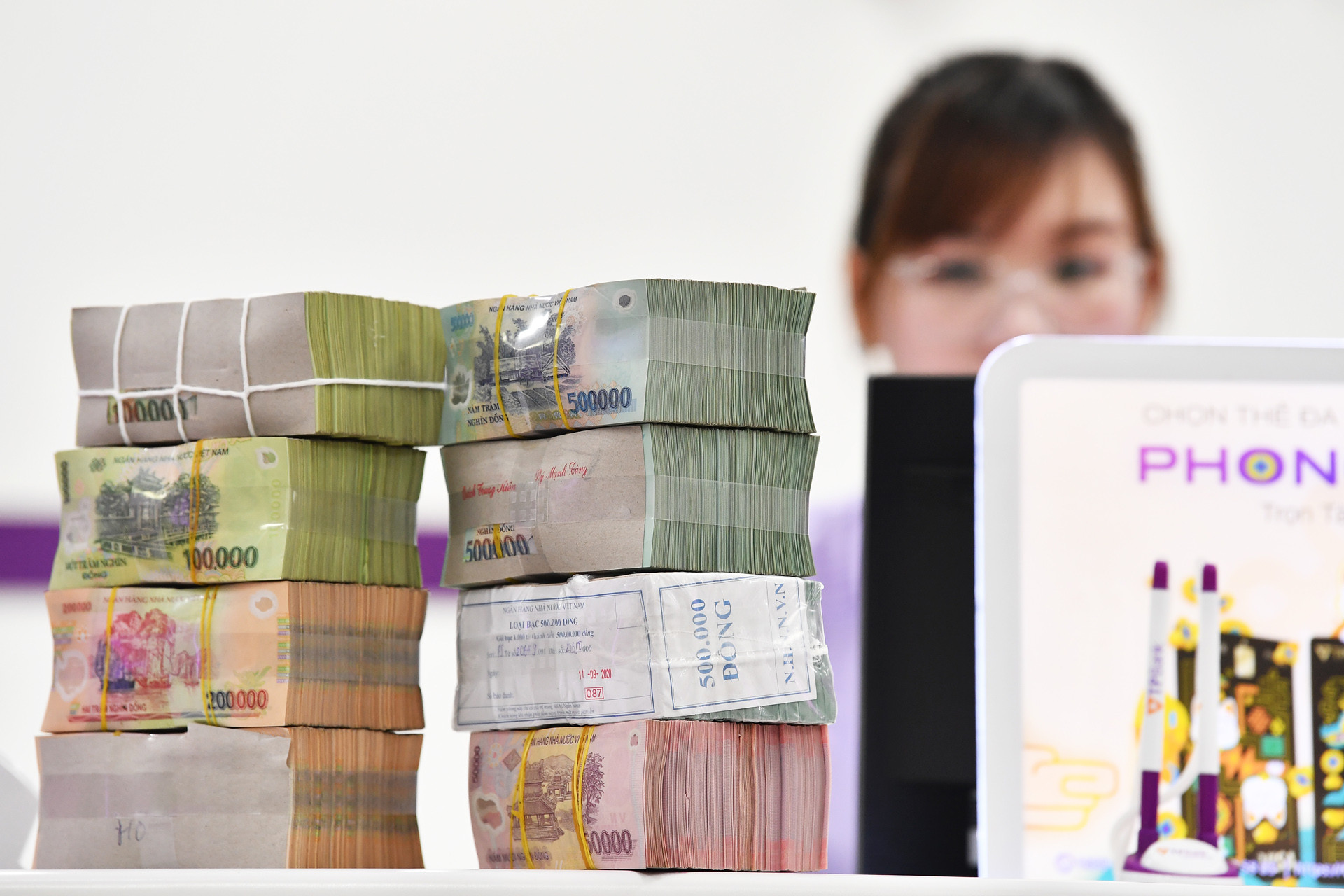 Gửi tiết kiệm kỳ hạn 3 tháng được nhiều người ưu tiên vì tính linh hoạt cao.