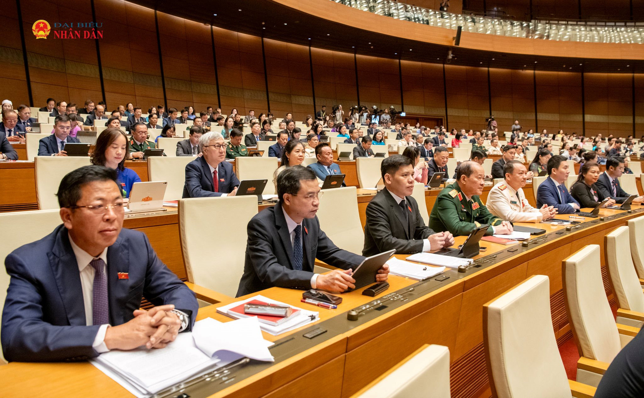 dbnd.1cdn.vn-2026-08-03-_dbnd.1cdn.vn-2026-08-03-_cac-dai-bieu-quoc-hoi-tham-du-phien-khai-mac.5-b5fee6e577eb42b7362fd1a9128e6920_watermarked.jpg