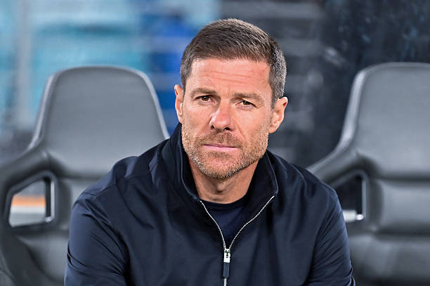 Xabi Alonso có thể vực dậy Chelsea sau những khó khăn. Ảnh: Getty Images