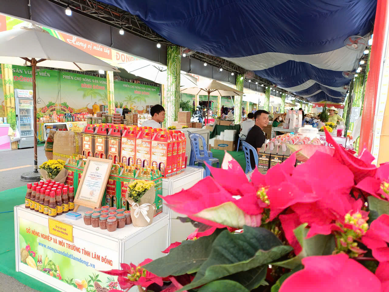 Lâm Đồng giới thiệu sản phẩm OCOP tại một hội chợ triển lãm tổ chức ở TP Hồ Chí Minh