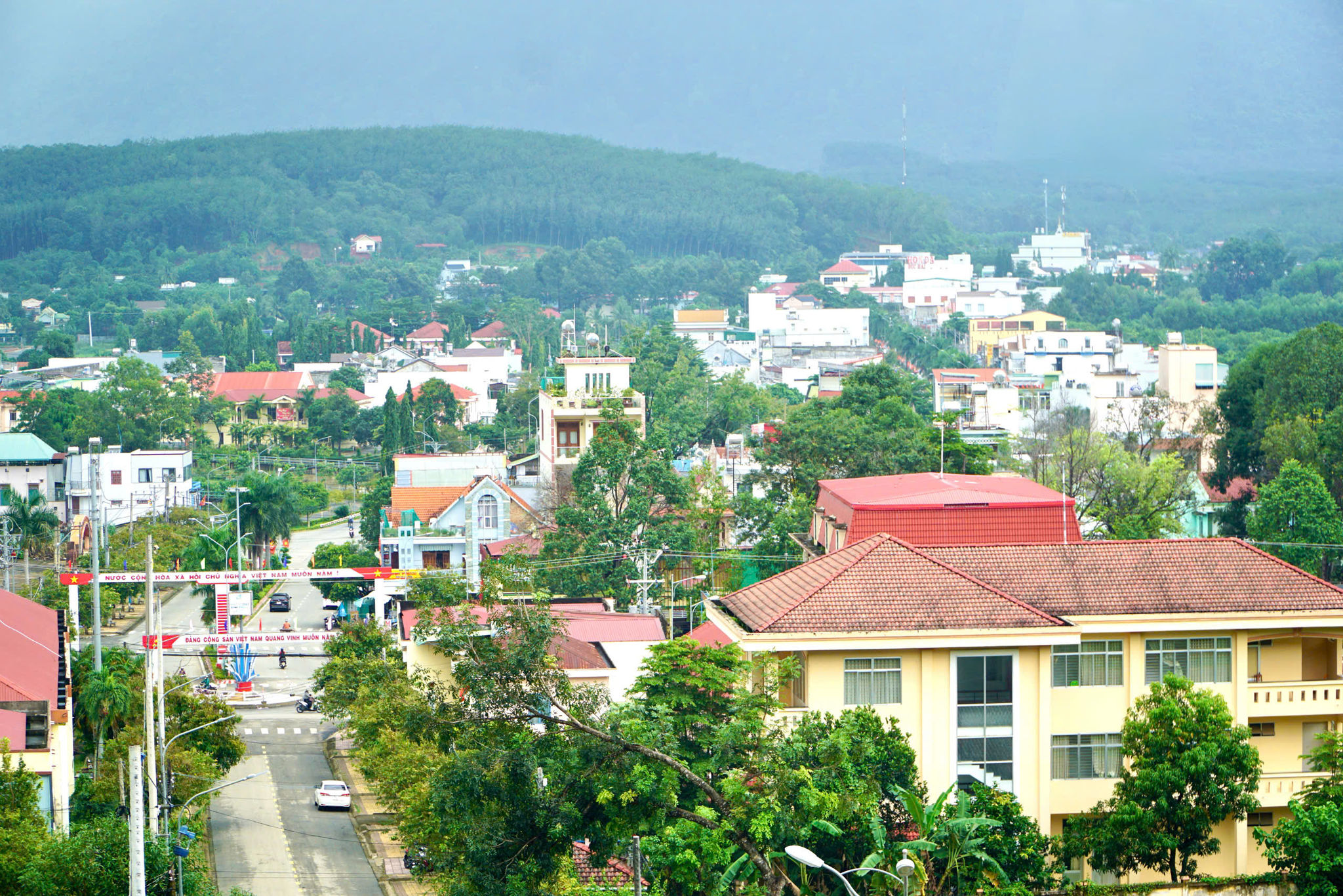 TÁNH LINH NHÌN TỪ TRÊN CAO