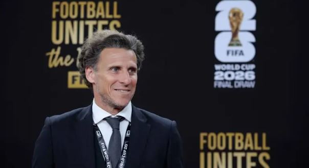 Diego Forlan chính thức trở thành tân HLV trưởng đội tuyển Uruguay