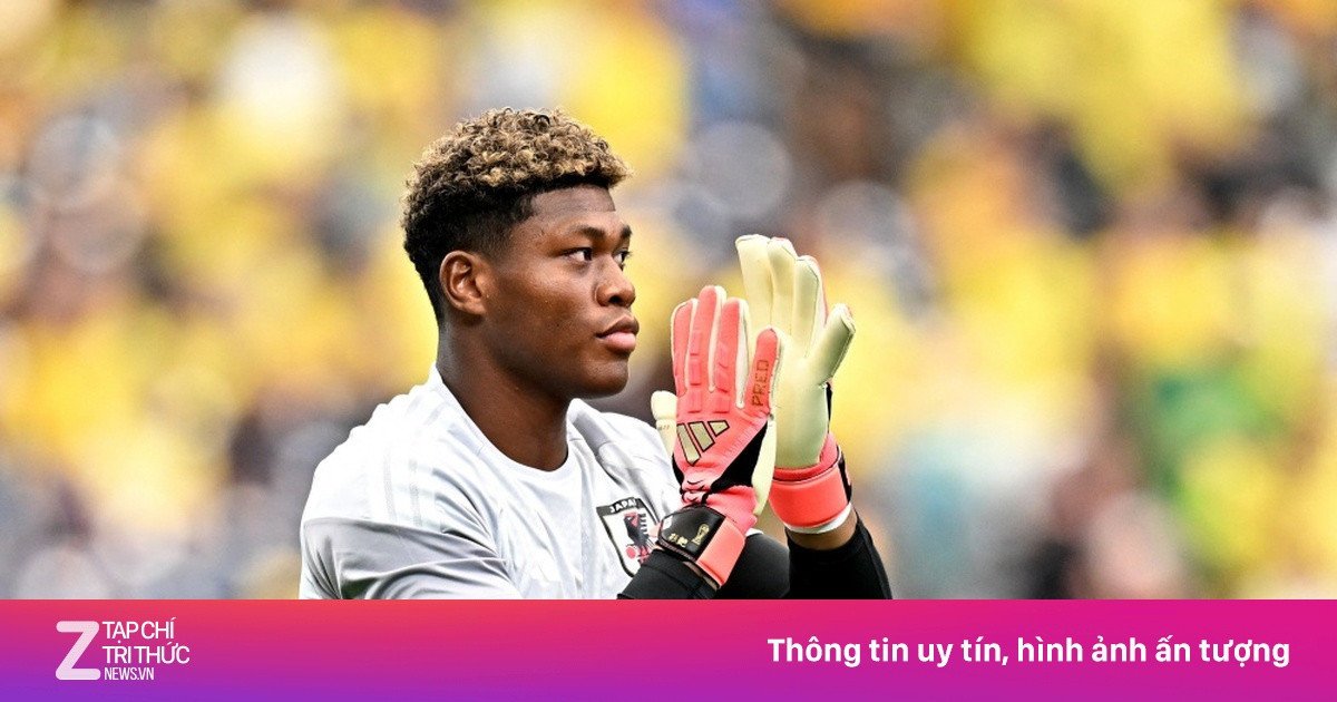 Thủ môn Zion Suzuki thi đấu ấn tượng trong màu áo tuyển Nhật Bản tại World Cup 2026