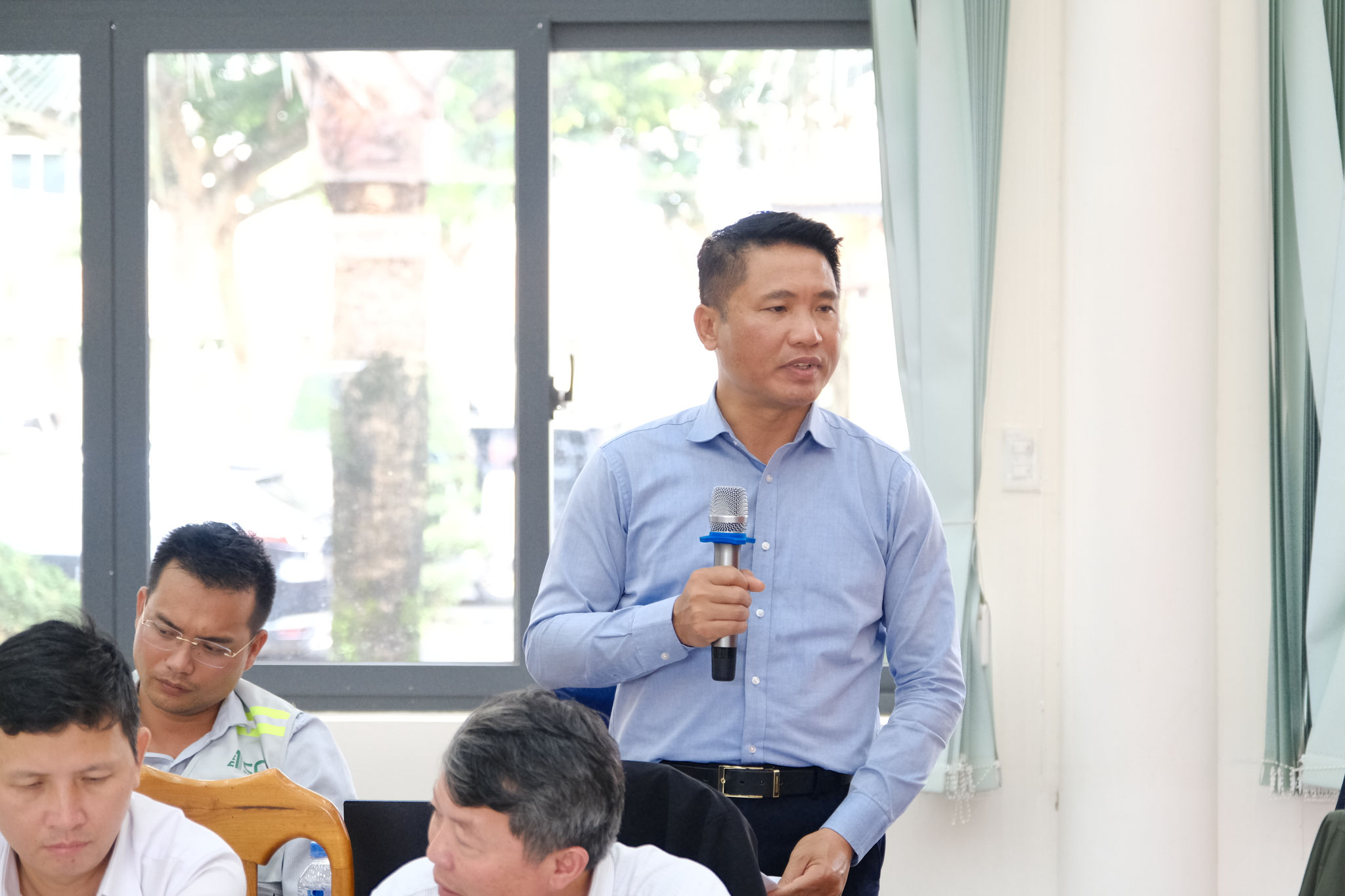Đại diện lãnh đạo đơn vị thi công phát biểu 