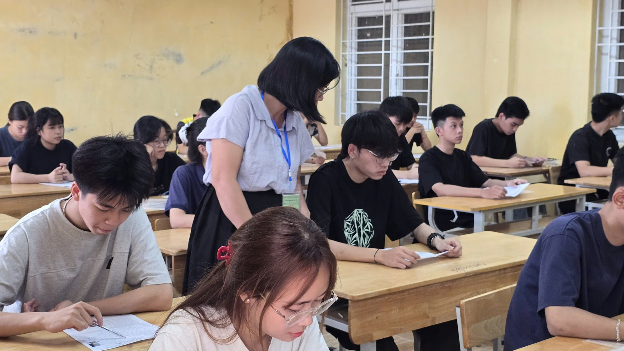 Điểm chuẩn đại học 2026: Trật tự nhóm ngành điểm cao đang thay đổi- Ảnh 1.