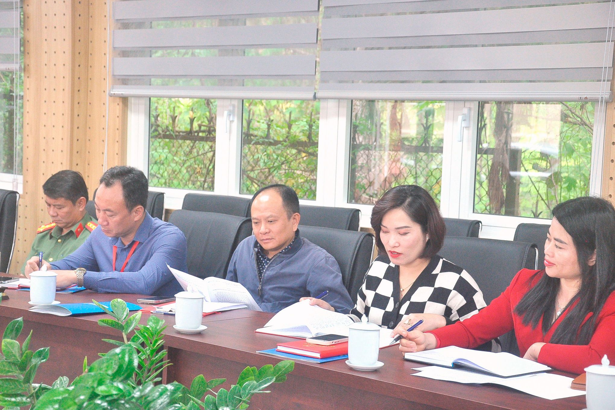 cac-dai-bieu-tham-gia-tai-dau-cau-lam-dong(1).jpg