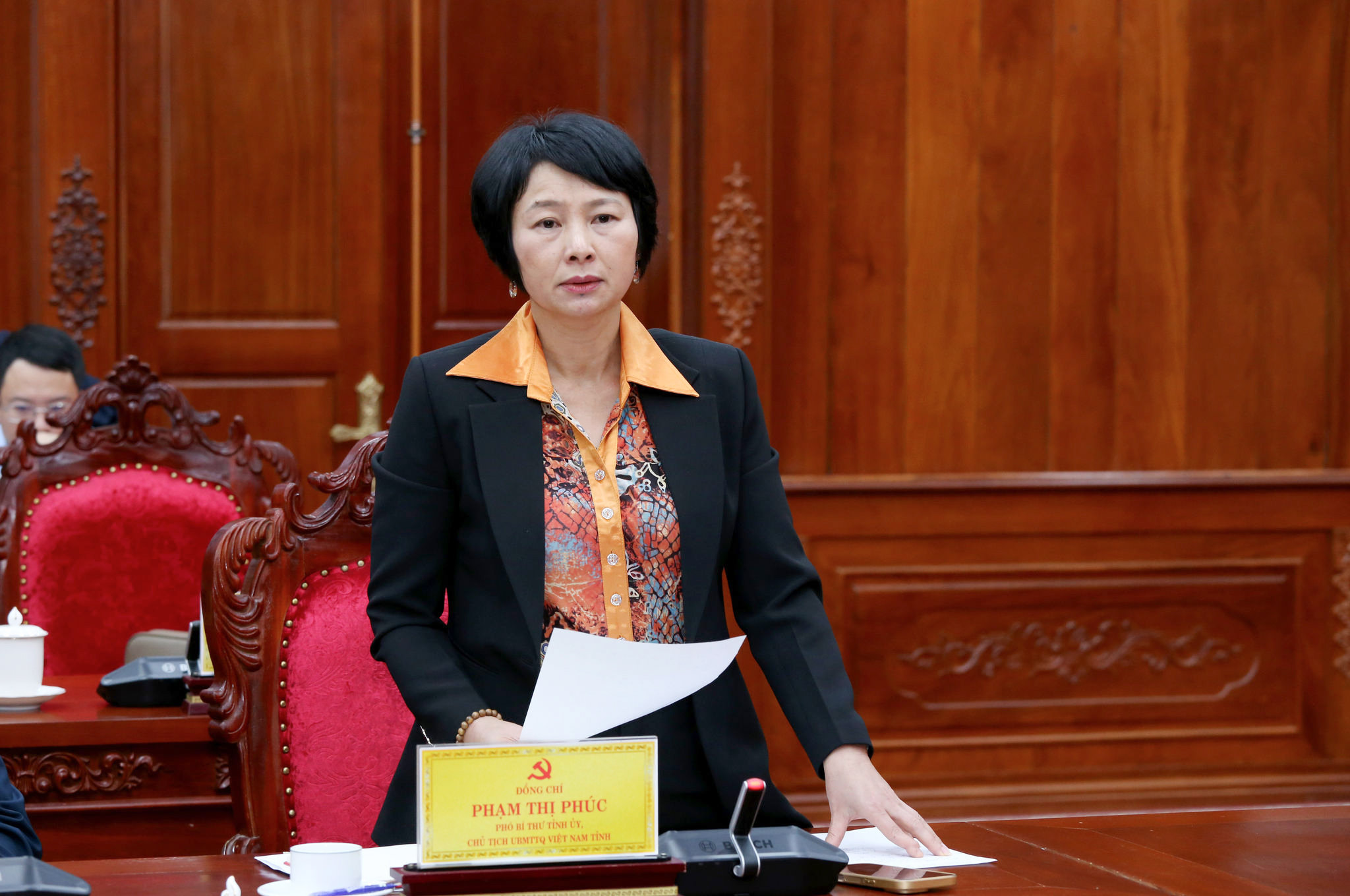 dong-chi-pham-thi-phuc-pho-bi-thu-tinh-uy-chu-tich-uy-ban-mttq-viet-nam-tinh-lam-dong-phat-bieu-tai-buoi-lam-viec-2-(1).jpg