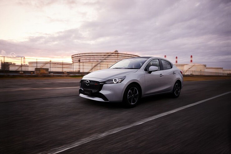 Ngoại thất Mazda2 2026 với ngôn ngữ thiết kế Kodo