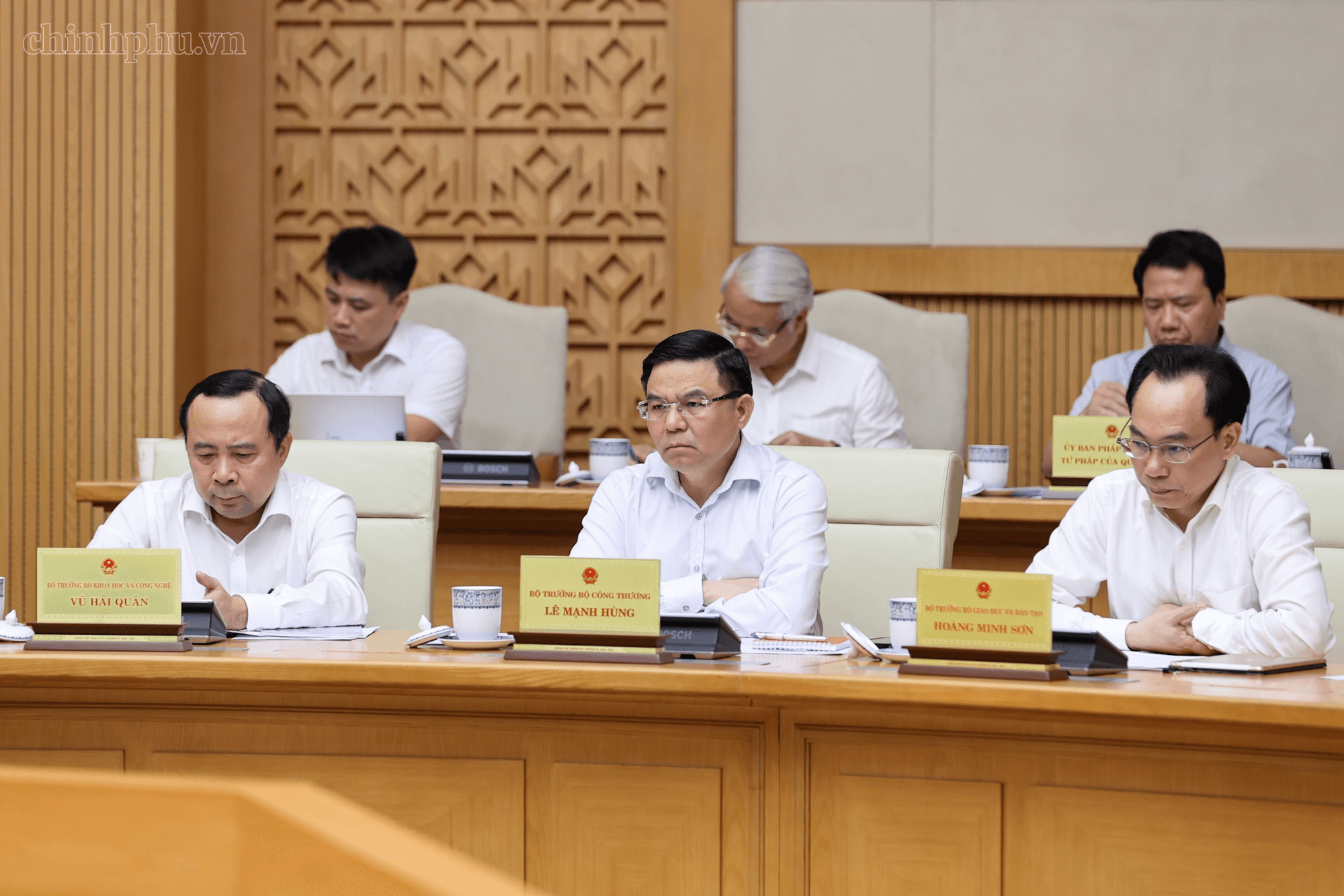 Thủ tướng chủ trì phiên họp Chính phủ về 12 dự án luật, nghị quyết quan trọng dự kiến trình Quốc hội- Ảnh 4.