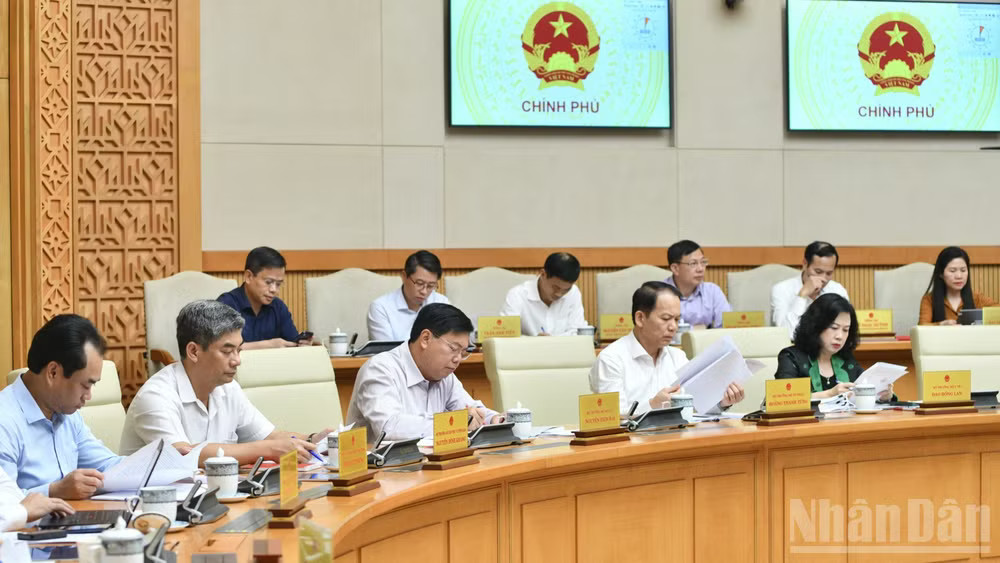 Các đại biểu tham dự phiên họp. (Ảnh: THANH GIANG)