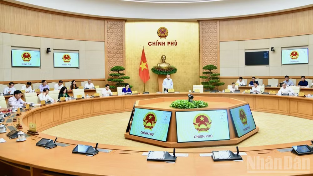 Quang cảnh phiên họp. (Ảnh: THANH GIANG)
