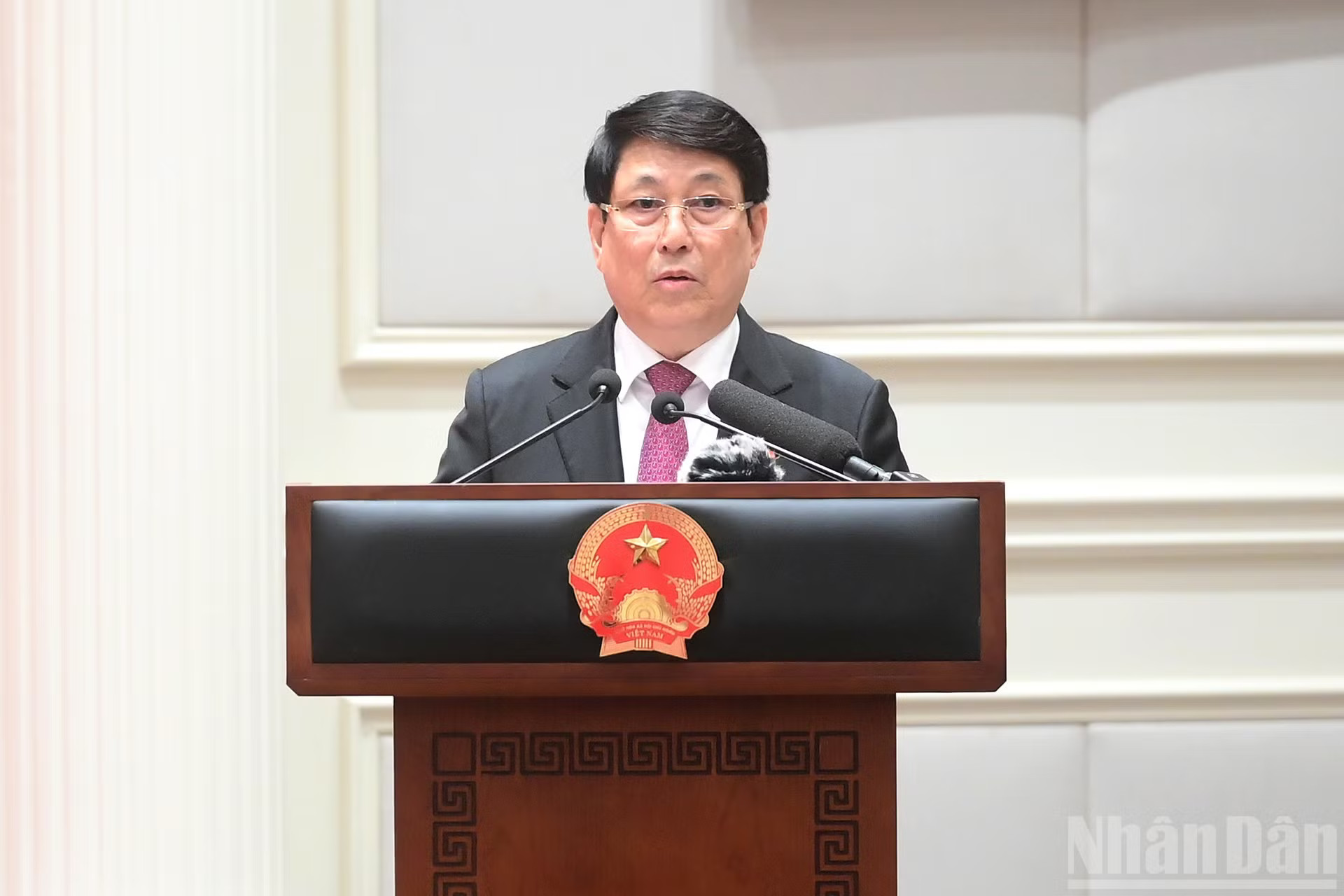 ndo_br_a18-bnd-7095.jpg