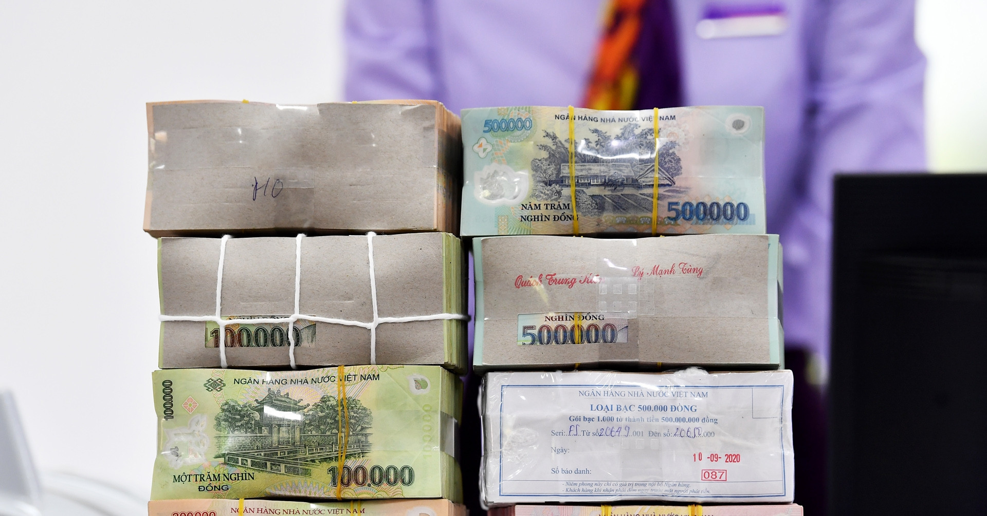 Lãi suất ngân hàng ngày 18/8/2026