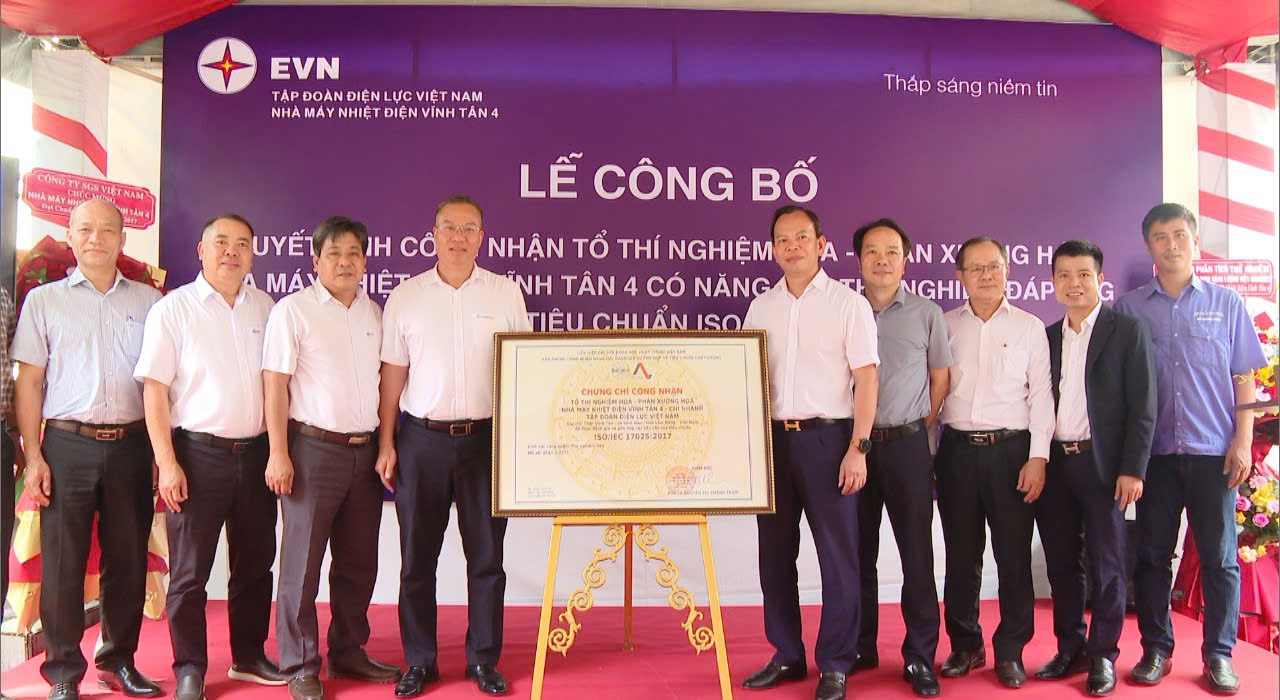 Tổ thí nghiệm hoá đạt tiêu chuẩn ISO là bước tiến mới trong nỗ lực bảo vệ môi trường, nâng cao hiệu suất kinh tế của Nhà máy Nhiệt điện Vĩnh Tân 4
