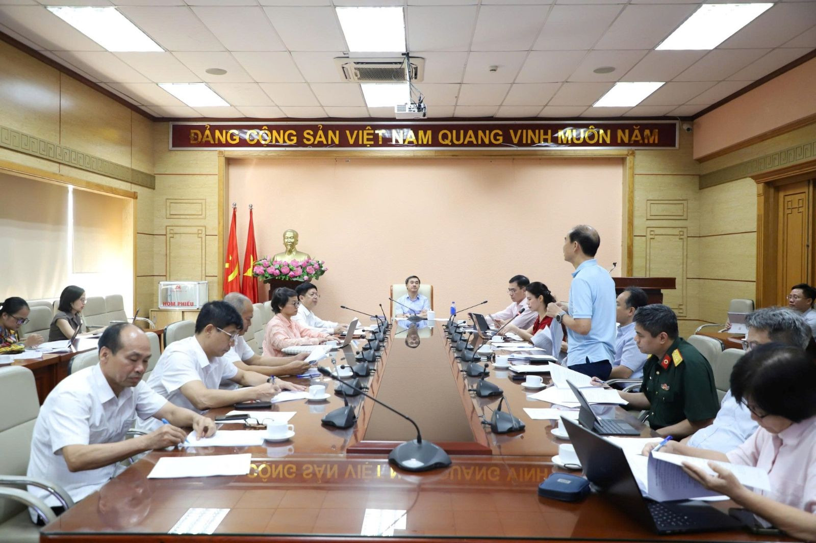 Mở rộng cơ hội cứu người nhưng phải bảo đảm an toàn tuyệt đối cho người hiến- Ảnh 1.