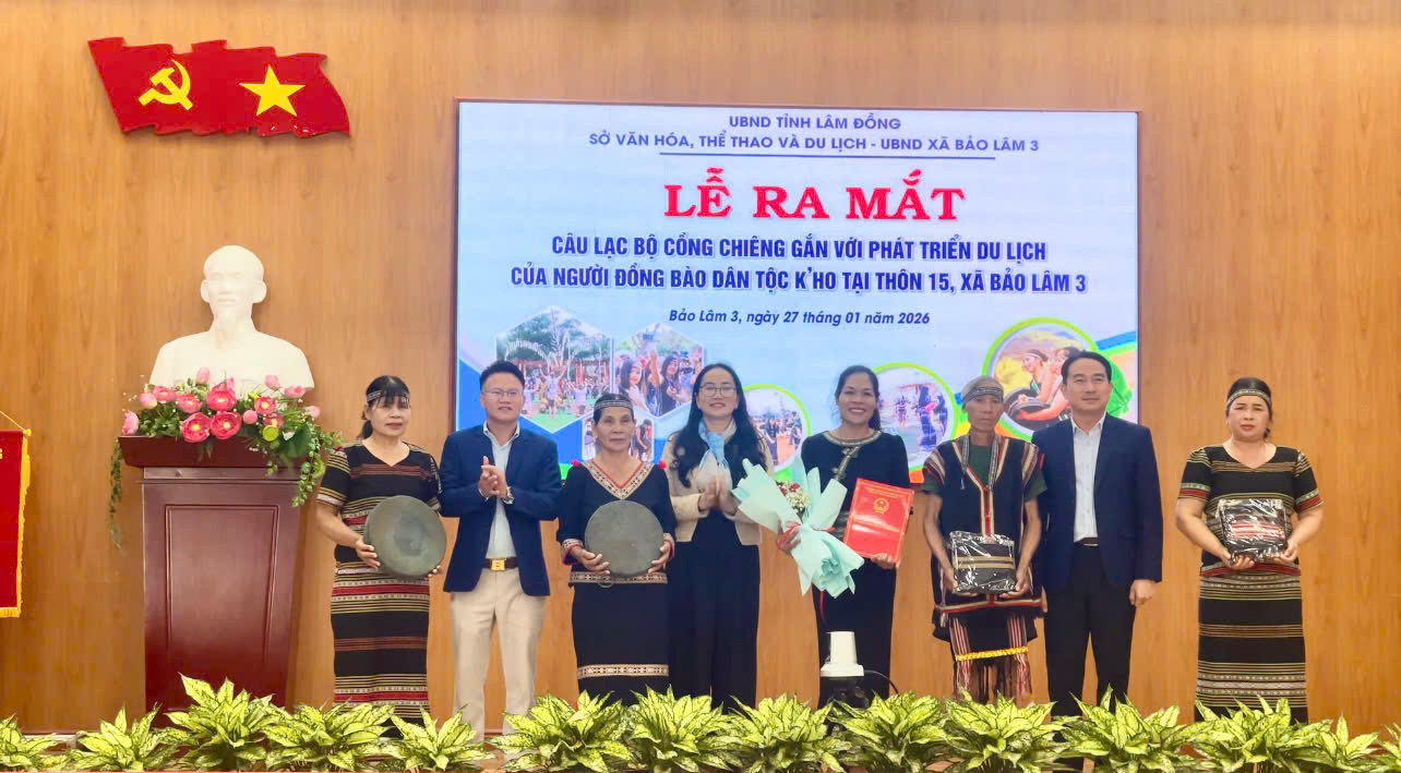 Thành lập câu lạc bộ cồng chiên xã với thành viên nồng cốt từ thôn Đạ RLơm