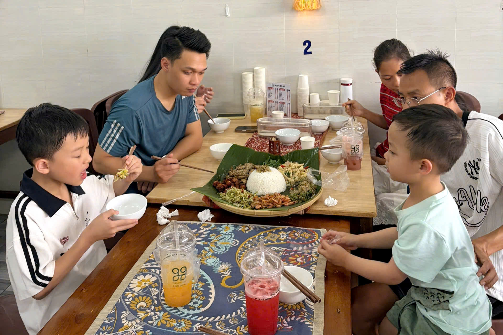 Visitors enjoy traditional dishes prepared by ethnic communities across Lam Dong